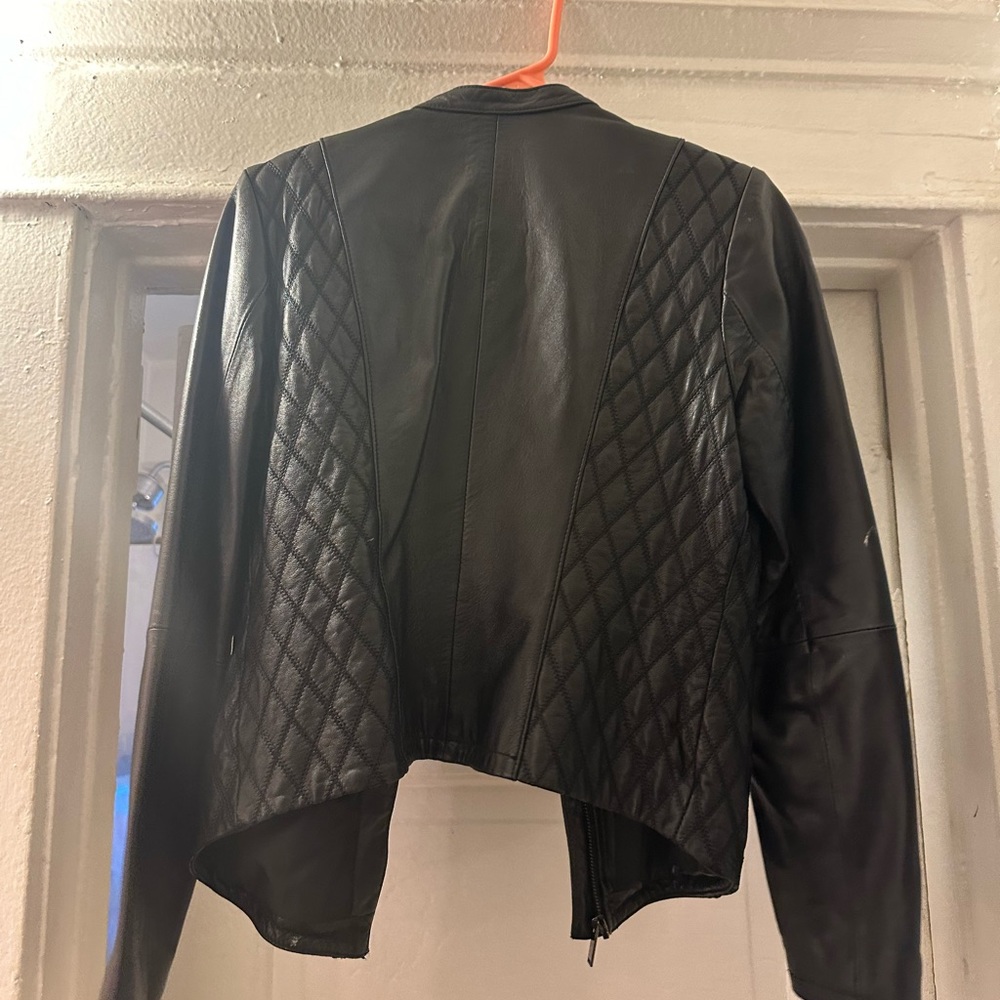 Leather jacket - Picture 3 of 3